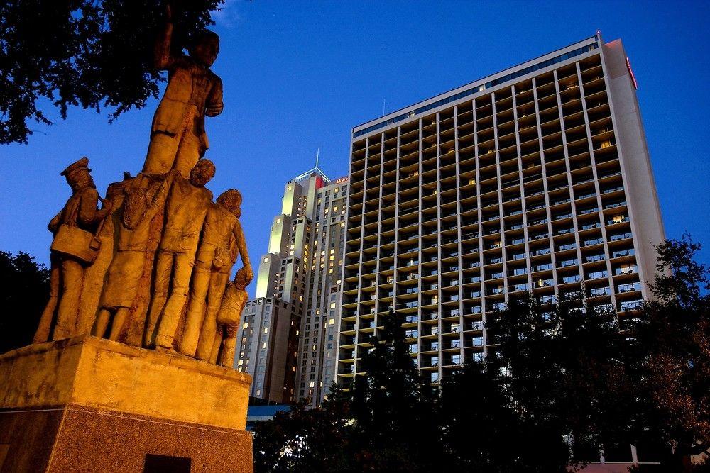 San Antonio Marriott Riverwalk Экстерьер фото
