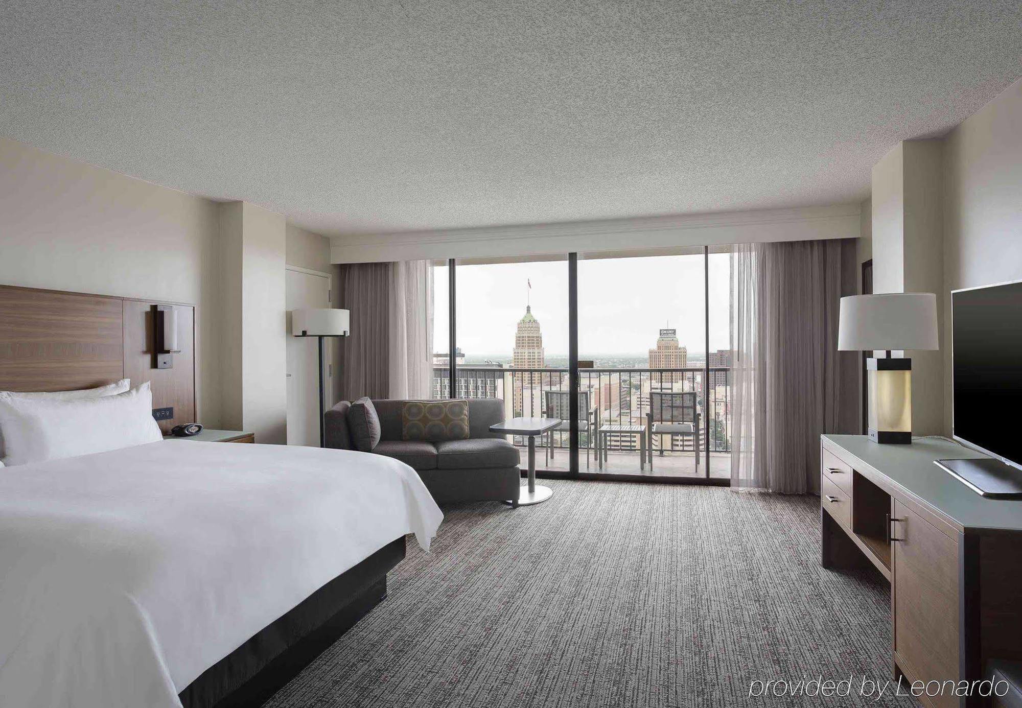 San Antonio Marriott Riverwalk Экстерьер фото